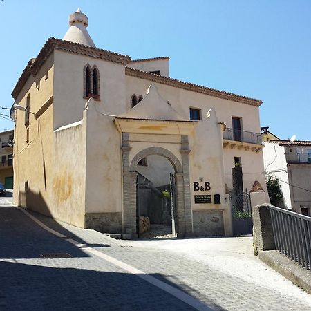 Palazzo Madeo - Residenza D'Epoca Bed & Breakfast Crosia Eksteriør bilde