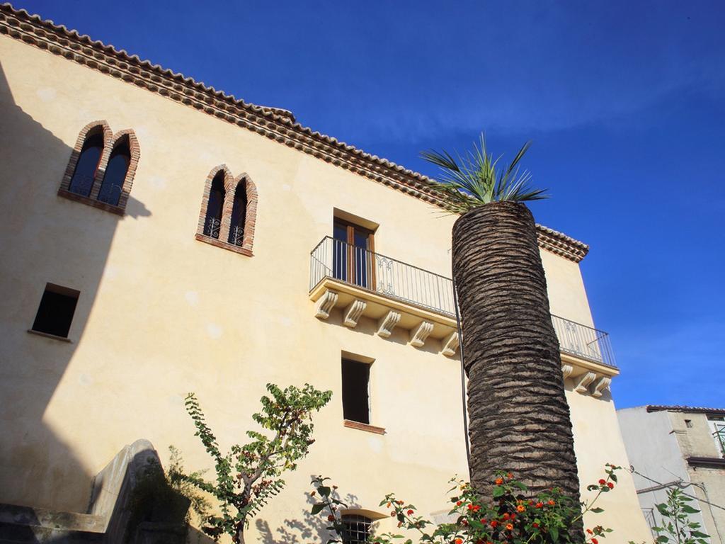 Palazzo Madeo - Residenza D'Epoca Bed & Breakfast Crosia Eksteriør bilde