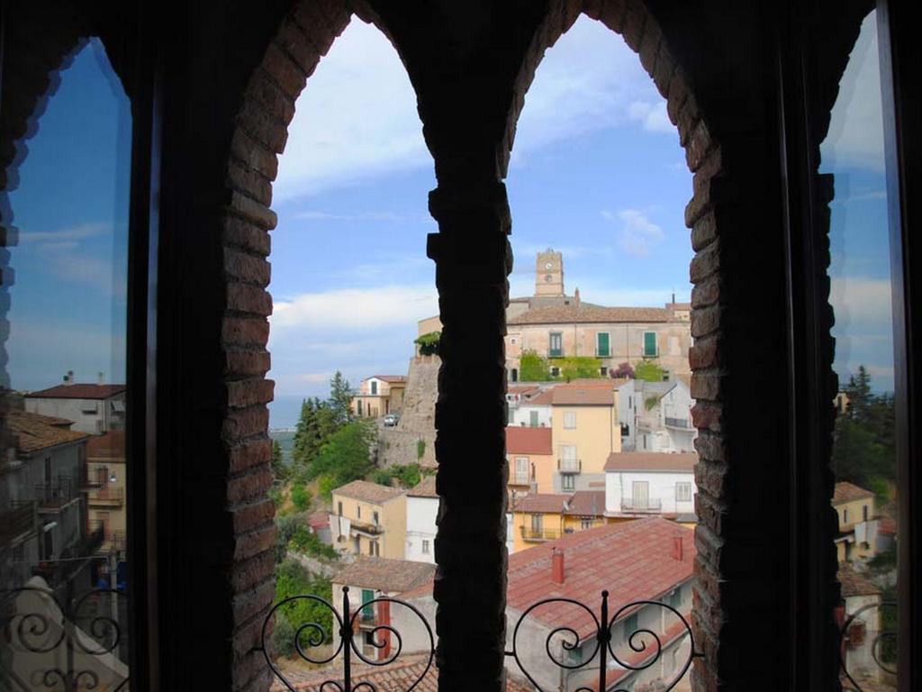 Palazzo Madeo - Residenza D'Epoca Bed & Breakfast Crosia Eksteriør bilde