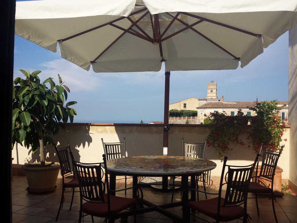 Palazzo Madeo - Residenza D'Epoca Bed & Breakfast Crosia Eksteriør bilde